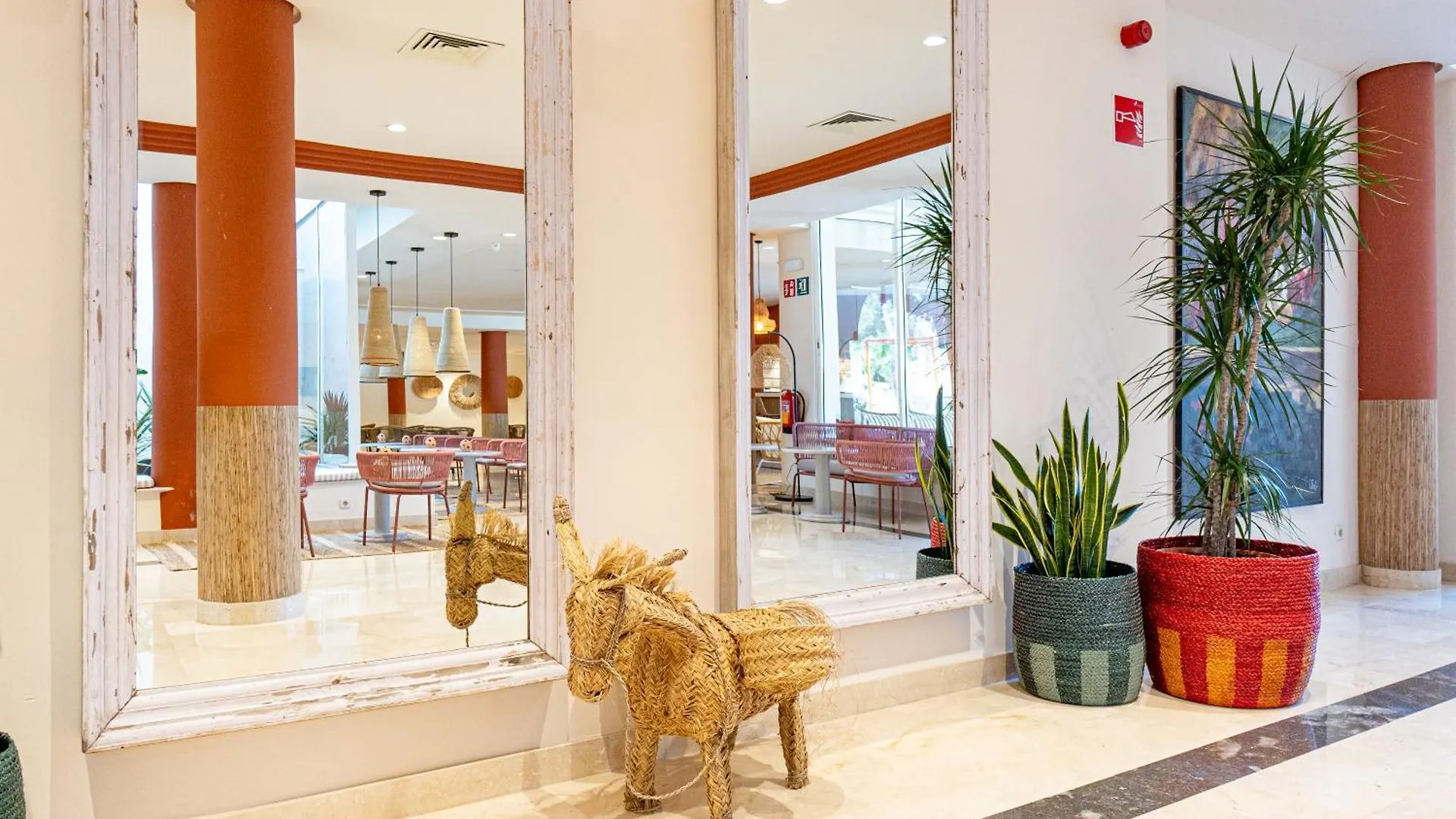 Hotel Rosella Affiliated By Intelier 萨科马