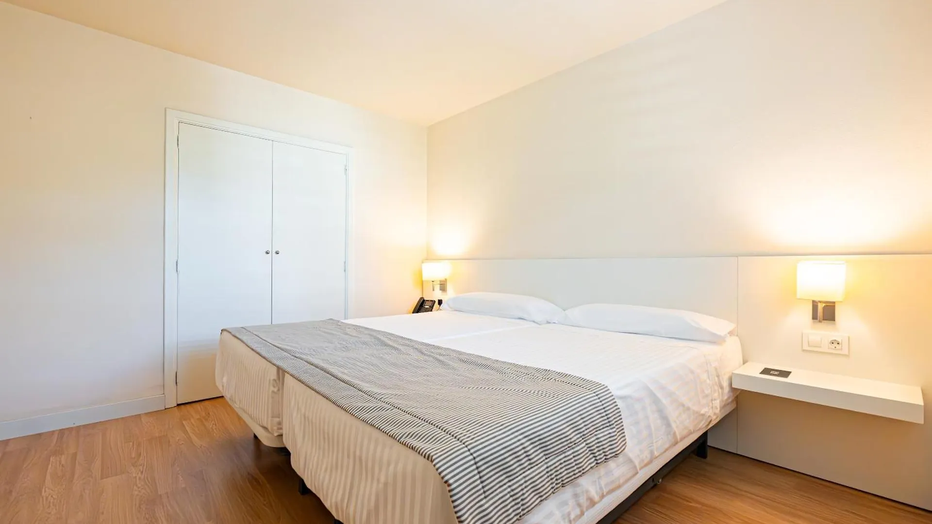 Hotel Rosella Affiliated By Intelier 萨科马