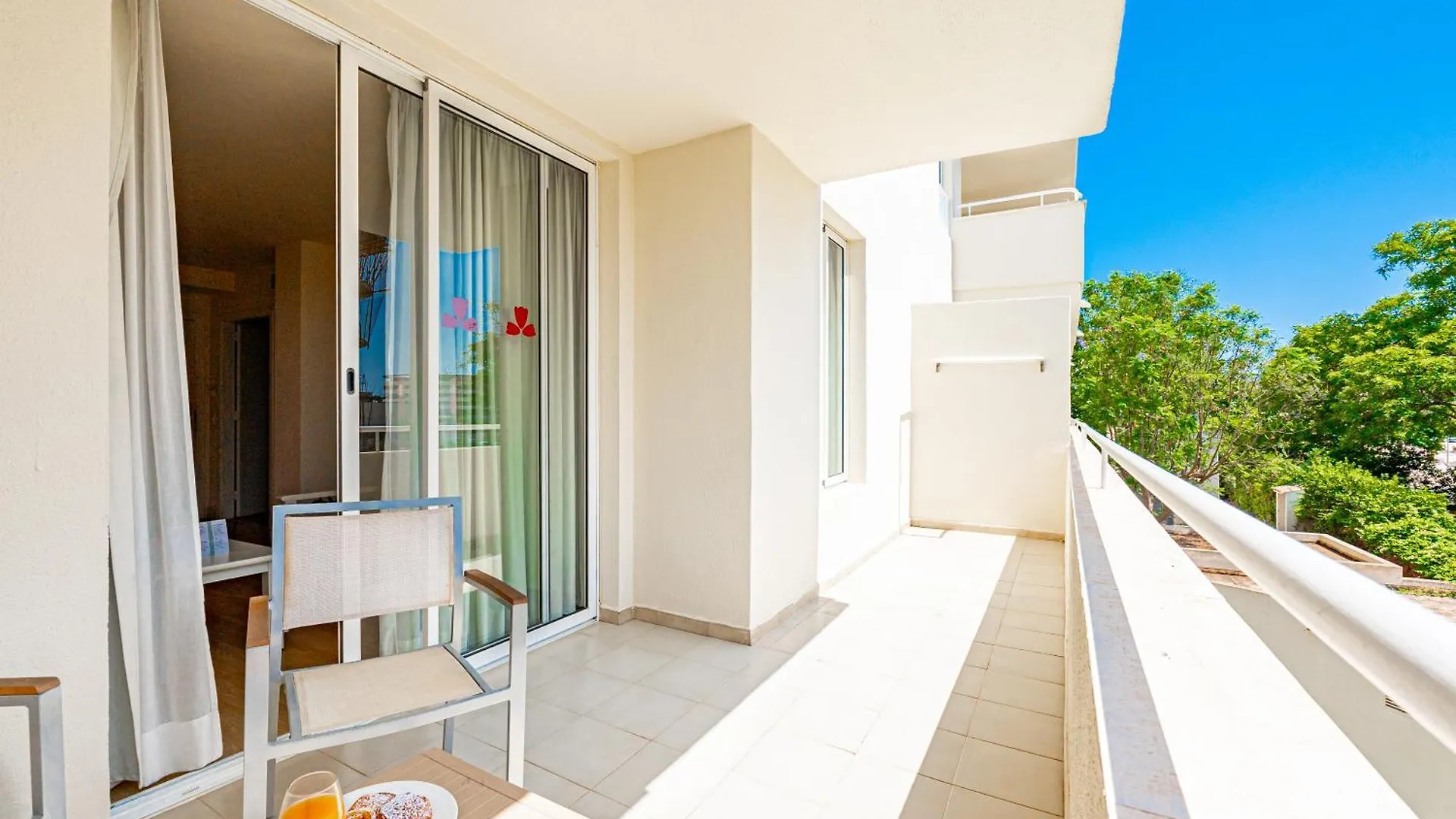 Hotel Rosella Affiliated By Intelier Sa Coma