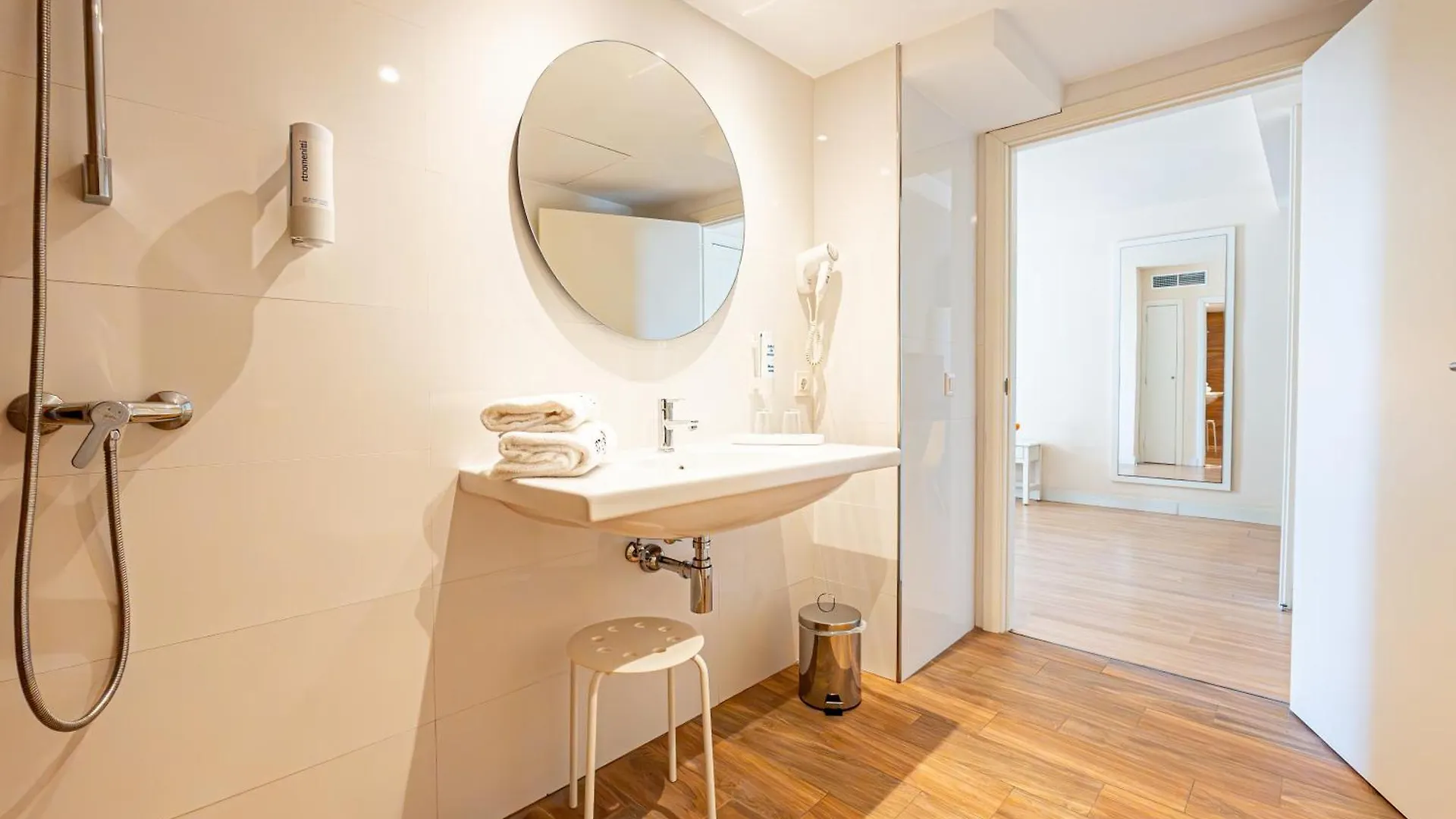 Hotel Rosella Affiliated By Intelier Sa Coma